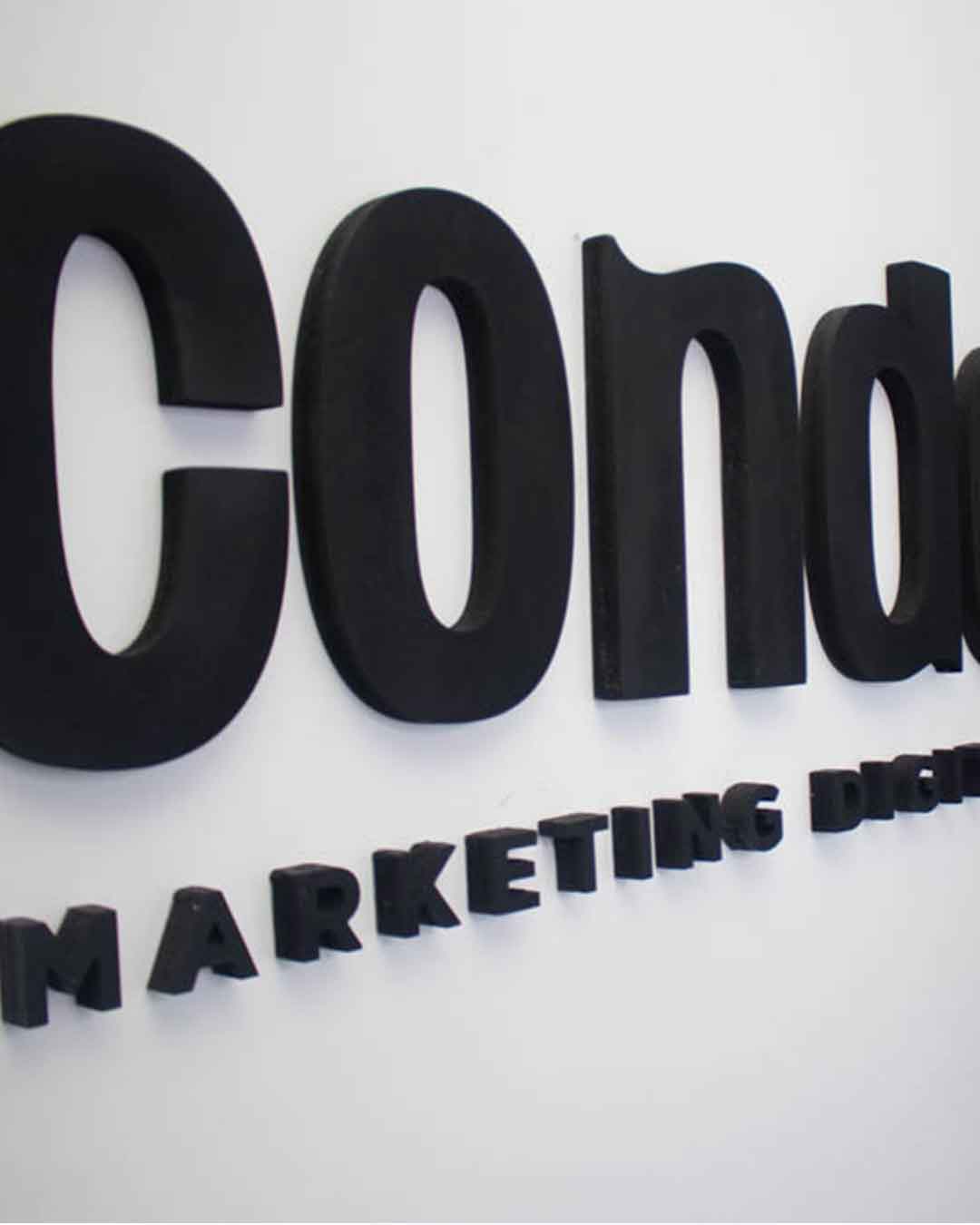 Escritório de Marketing Anthony Conde em Fortaleza